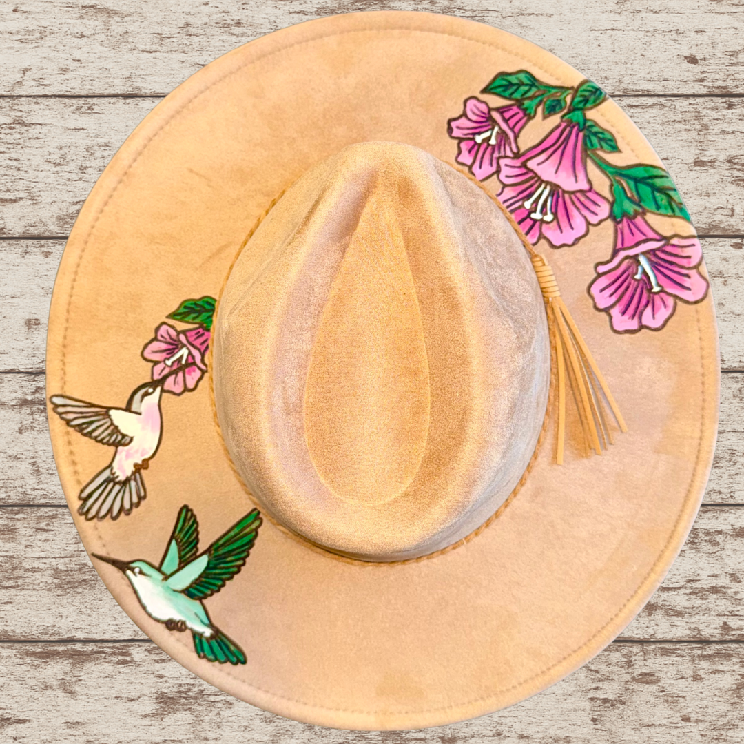 Paint your own hat Art Kit - Spring Hummingbird